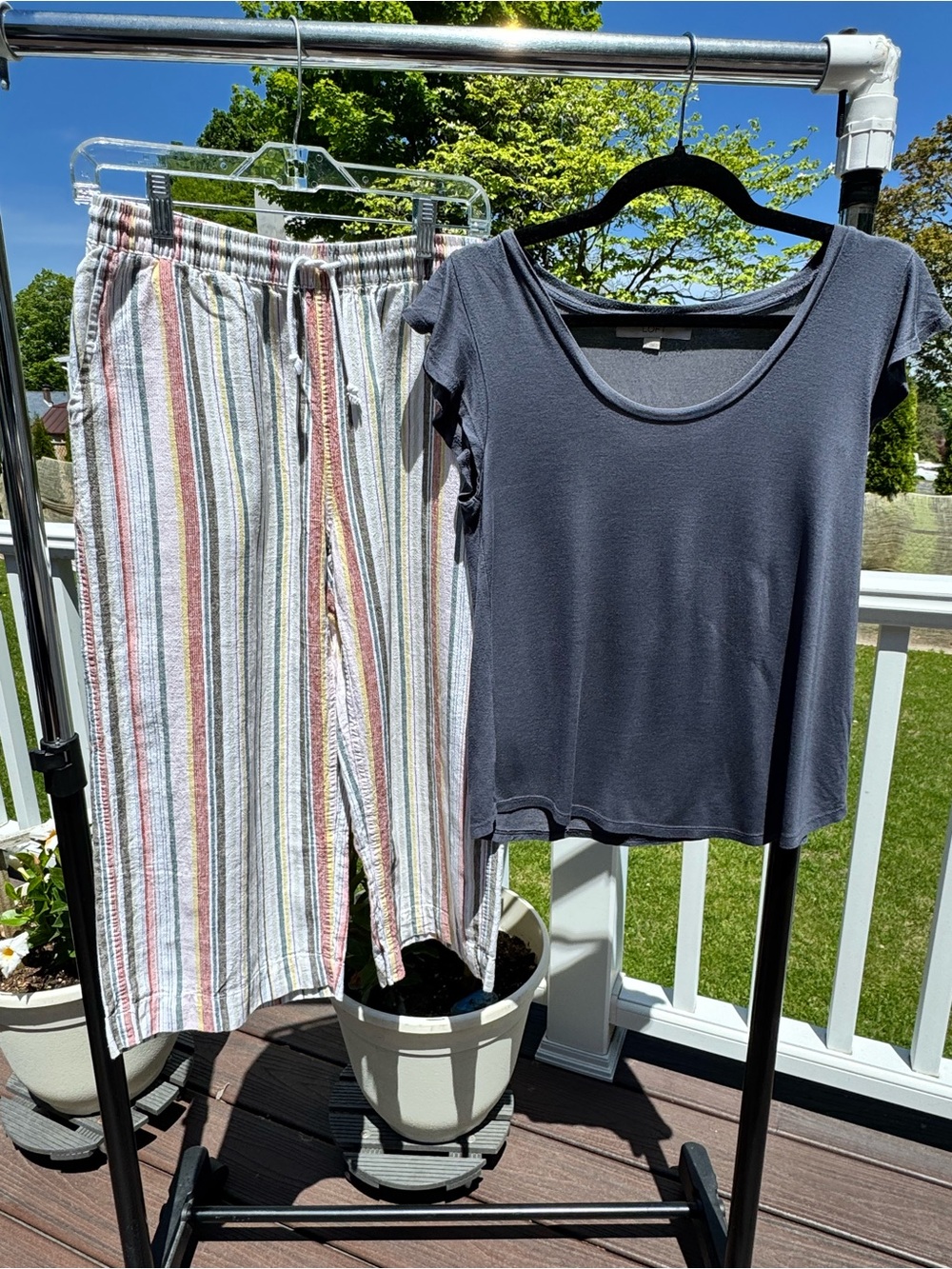 beachlunchlounge Striped Ankle Pants with LOFT top